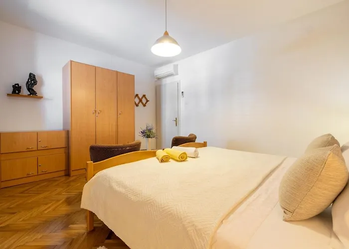 Dijan Appartement *